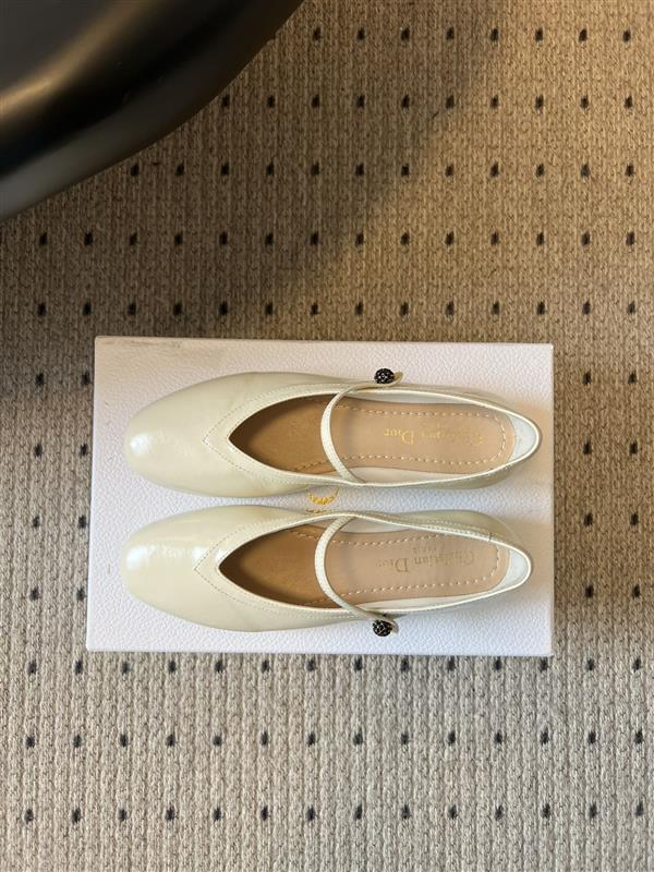 2025112717161763 320